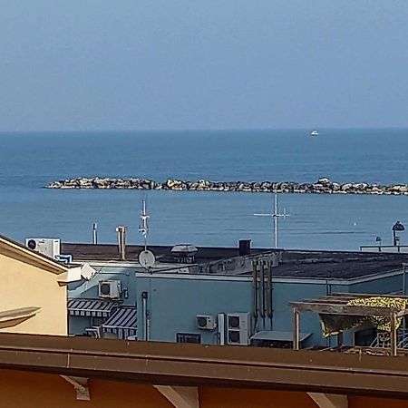 Petlyapartments Bellaria-Igea Marina Bagian luar foto