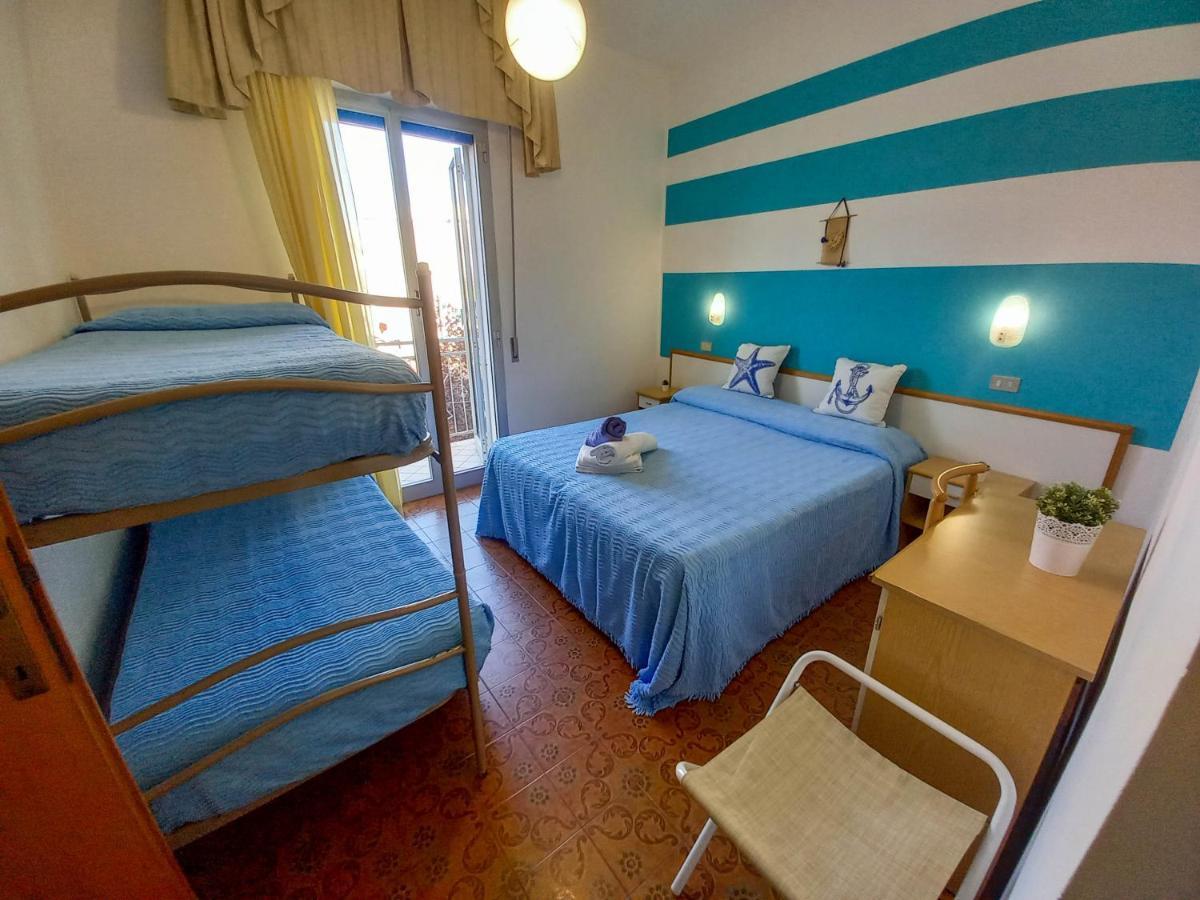 Petlyapartments Bellaria-Igea Marina Bagian luar foto